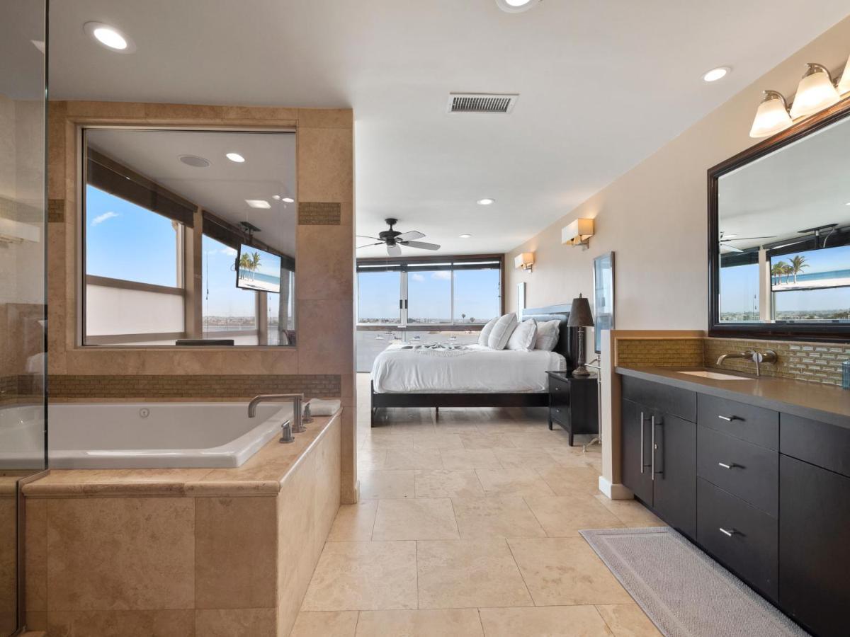 Casa vacanze Stunning Bayfront With Gorgeous Views, Garage, Massive Roof Deck & Ac - Dogs Welcome! San Diego